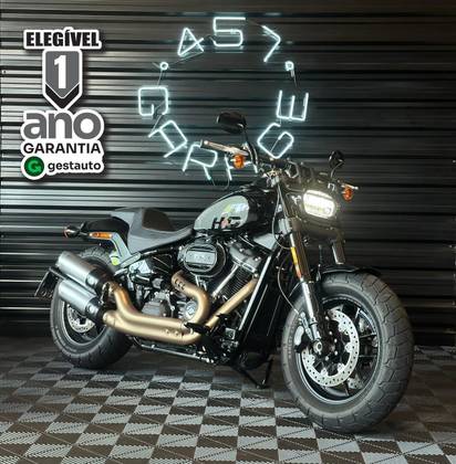 HARLEY-DAVIDSON SOFTAIL FAT BOB 114 